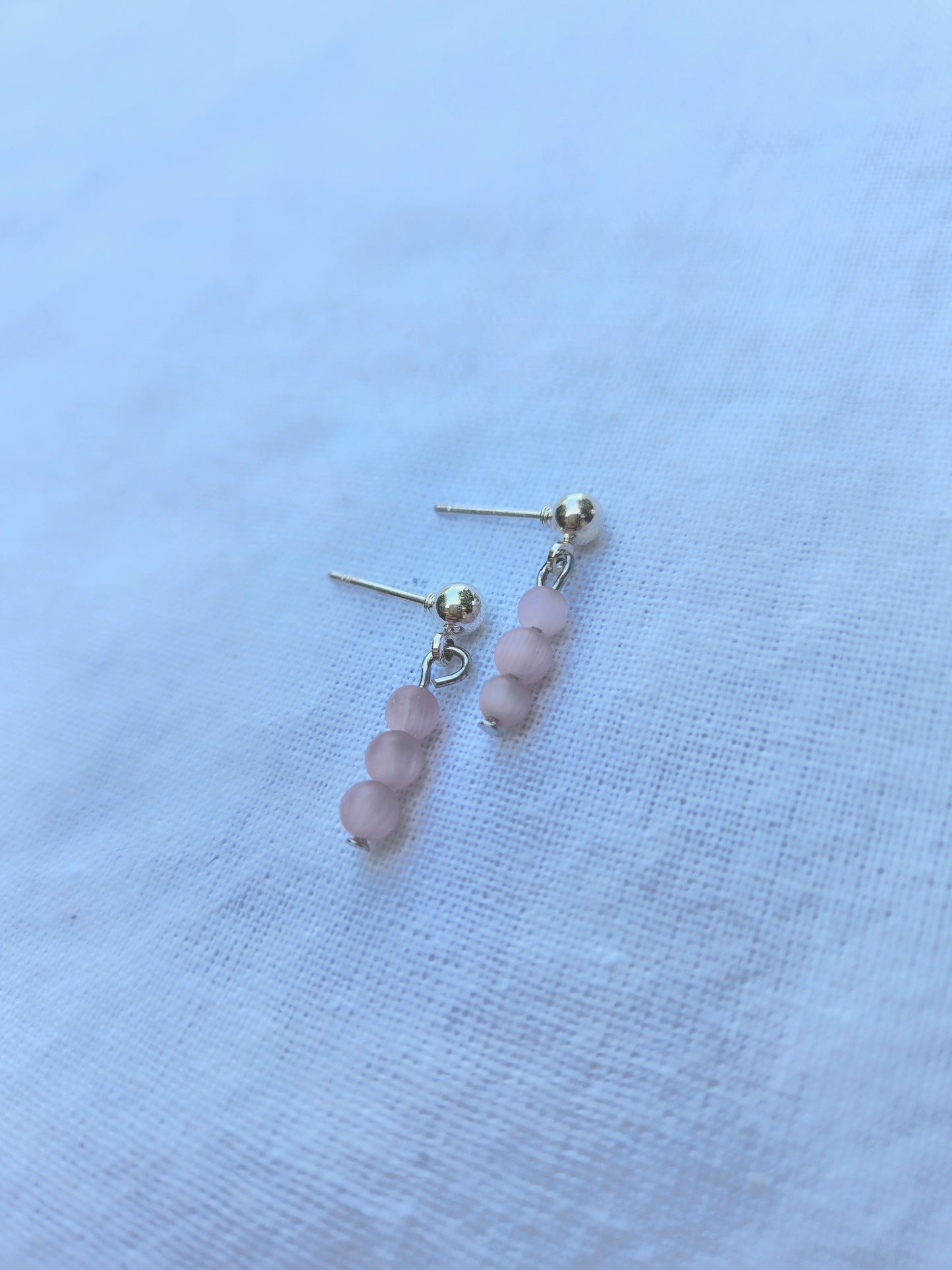 Daphne Studs (Pink)
